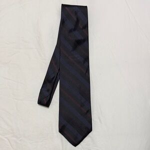 Donna Karan Elegant Black and Red Tie